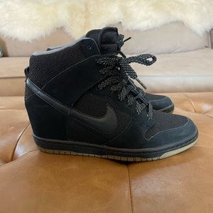 nike wedge heels